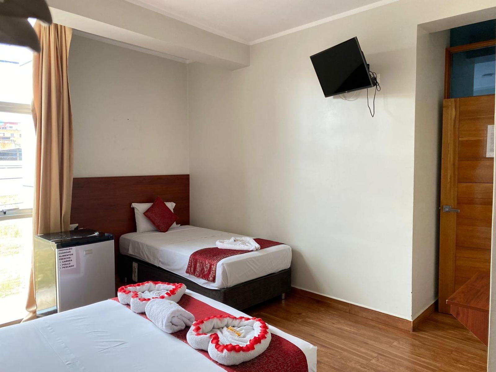 Hotel La Palmera De Oro Tarapoto Exteriör bild